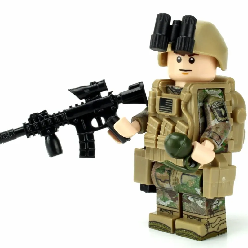 Custom Lego Military Minifigures>The Brick Show Shop Army OCP 101st Airborne - Custom LEGO Military Minifigure