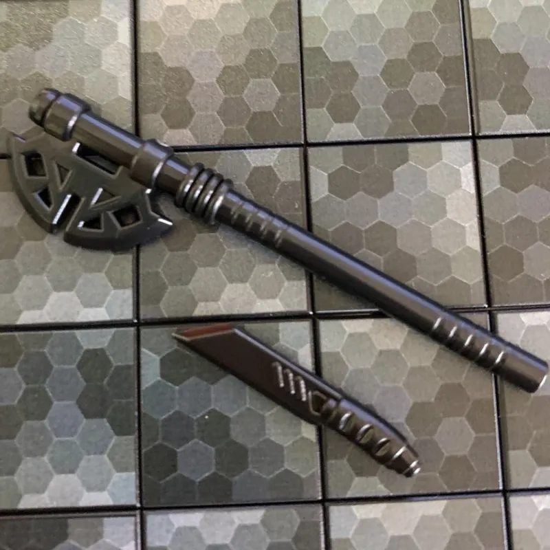 Brickarms>The Brick Show Shop Axe & Knife, Dark Warrior Pack - BrickArms