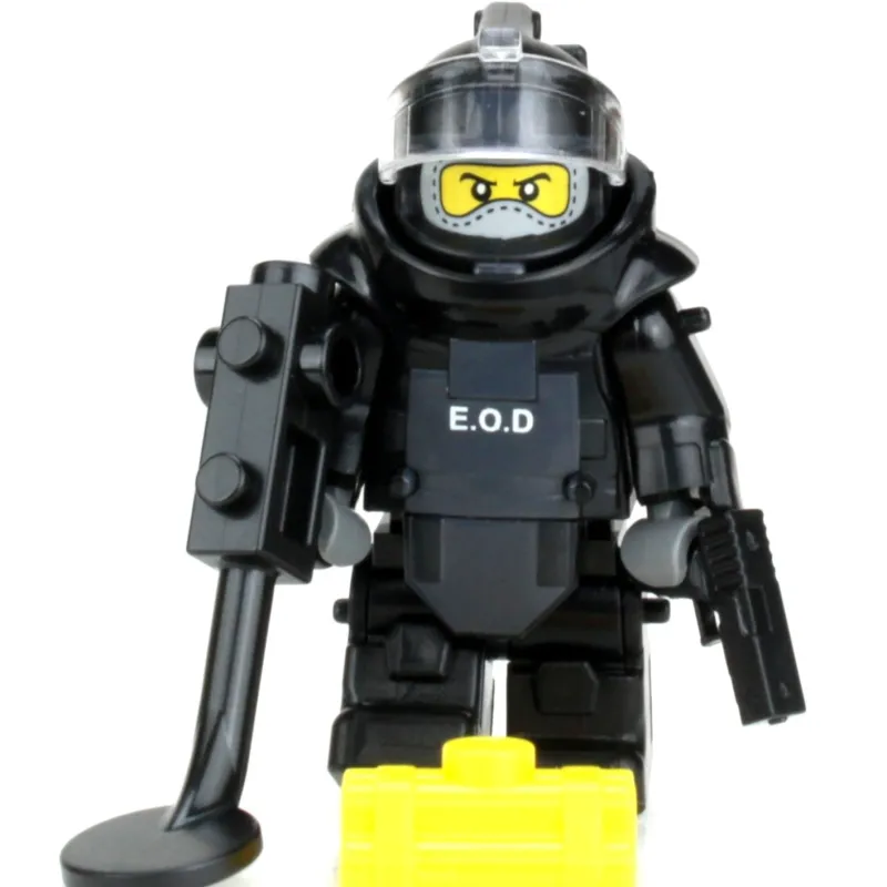 Custom Lego Military Minifigures>The Brick Show Shop Bomb Squad Explosive Disposal Specialist (EOD) Minifig made using LEGO