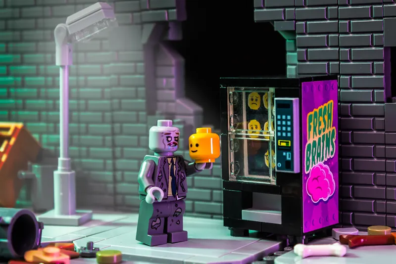B3 Customs | Vending Machines>The Brick Show Shop Fresh Brains - B3 Customs Zombie Vending Machine